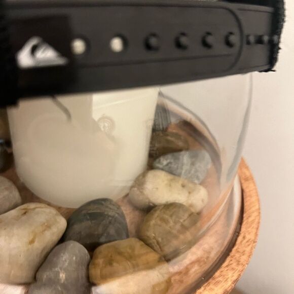 Quiksilver x Stranger Things Men's Clean Rivers Snapback patch Hat - Picture 6 of 6